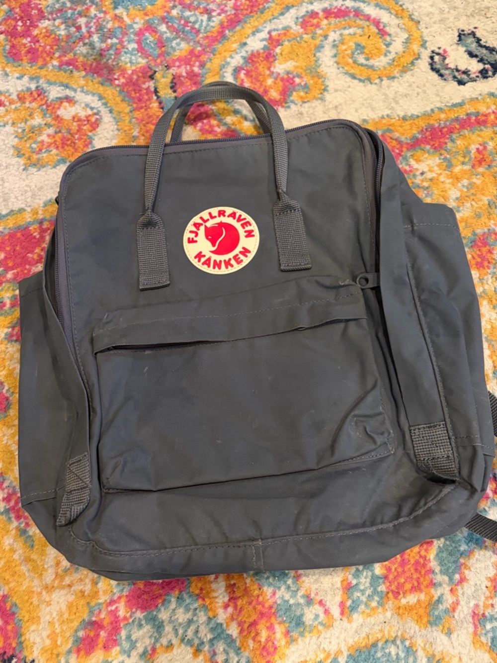 Fjällräven Kånken Classic backpack in Gray
